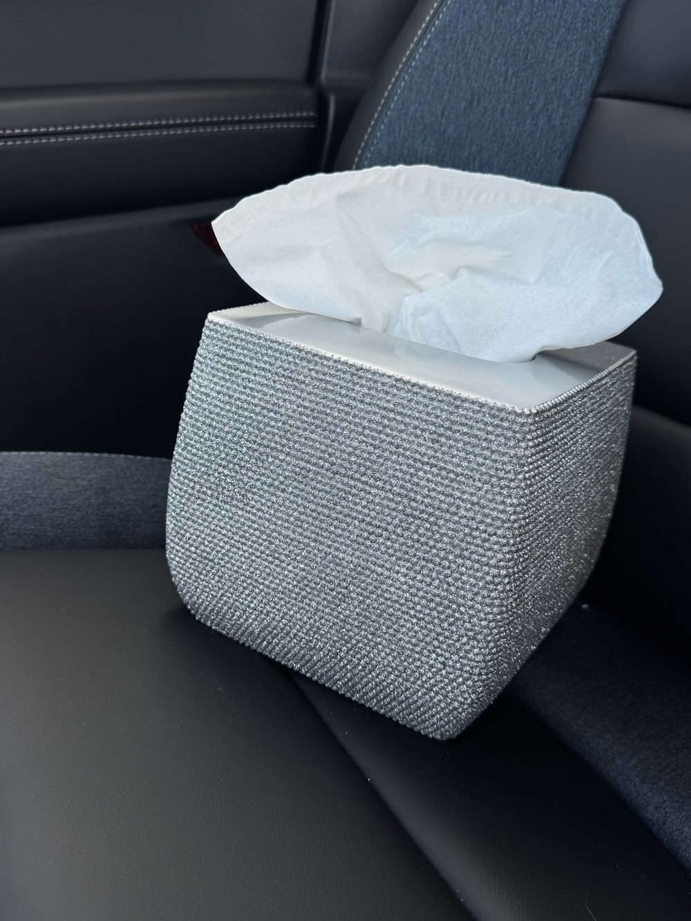 Sparkling Tissue Box Cover